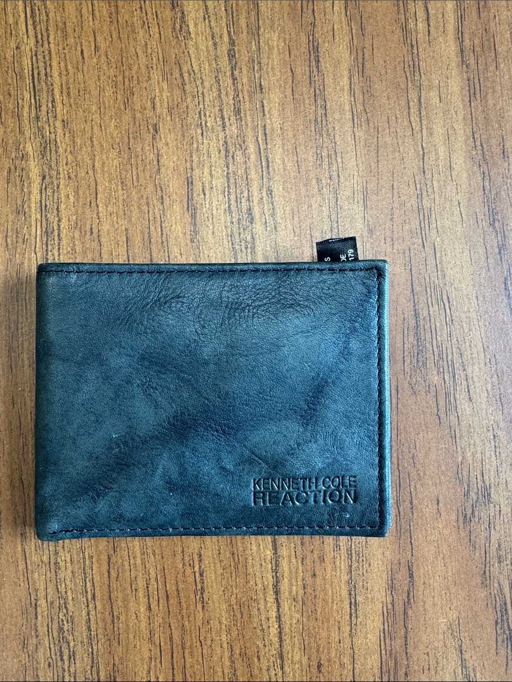 Kenneth Cole Reaction Black Leather Bifold Card Wallet